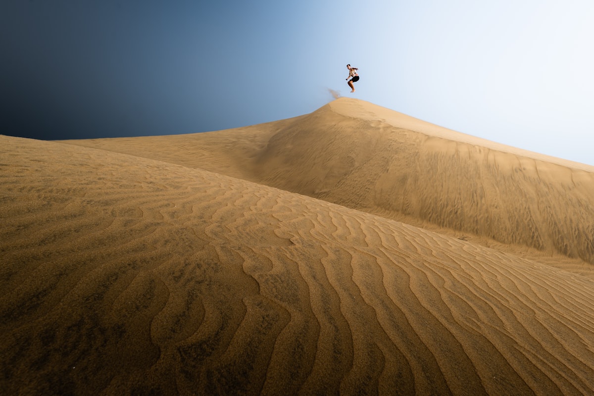 Sand Dunes & Sandboarding